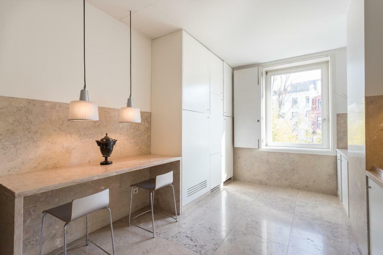 Flh Chiado Design Flat Apartment ลิสบอน ภายนอก รูปภาพ